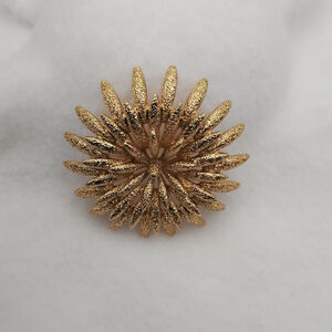 Vintage Monet Brooch | Goldtone Abstract Pin | Signed Monet Sunburst Brooch